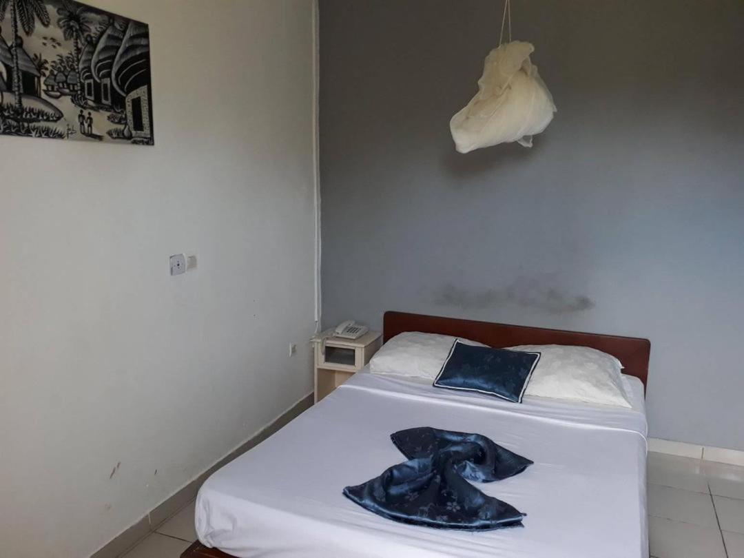 Hotel La Grace Kribi Δωμάτιο φωτογραφία
